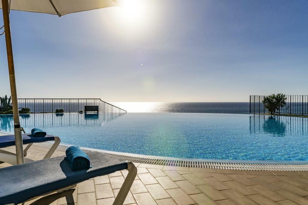 Formosa Infinity Pool Apartment Funchal  Exterior foto